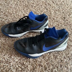 women’s volleyball shoes!